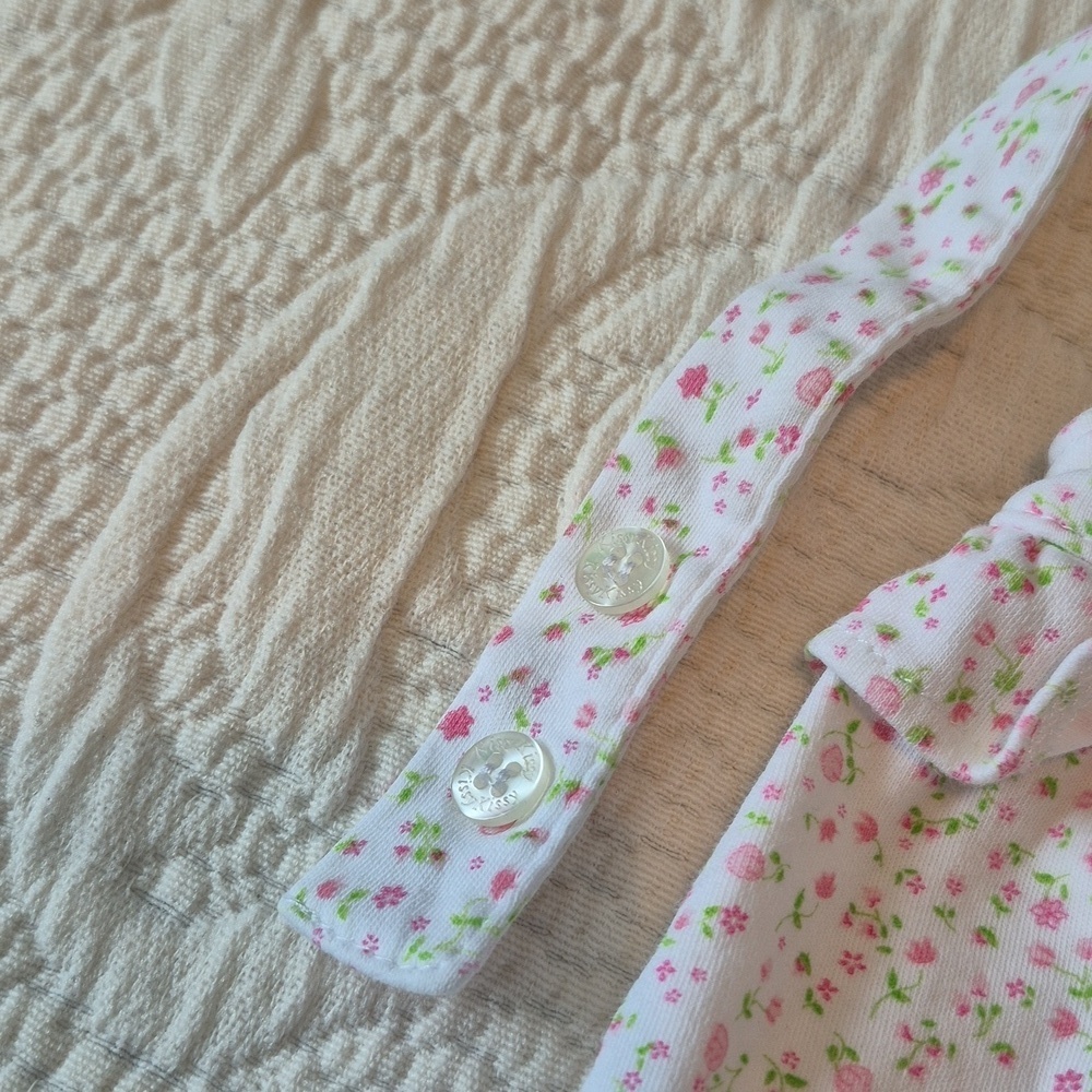 Kissy Kissy girls 3-6 months pink, green & white bubble romper tiny flowers EUC - Picture 5 of 9